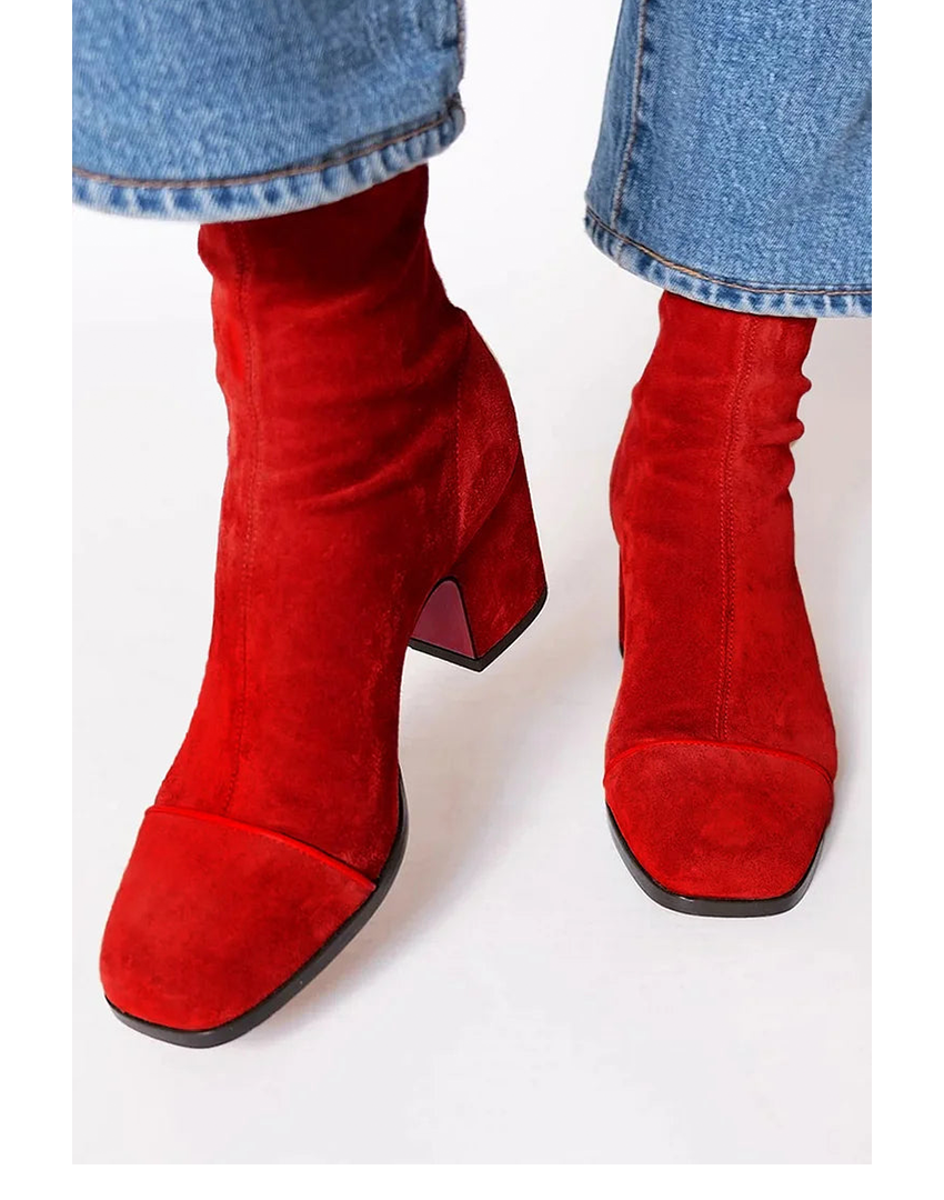 Red / 11 US | 42 EU