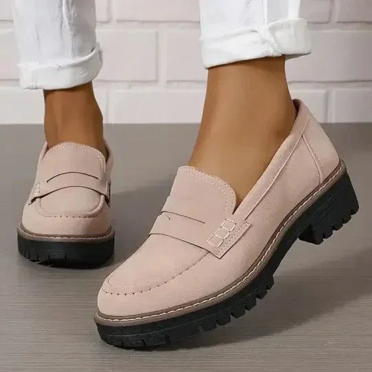 Pink (Almost sold out!) / 8.5